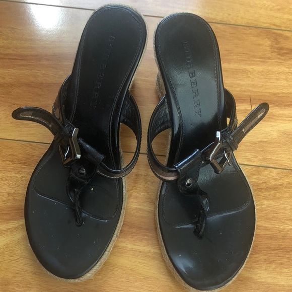 Shoes - Picture 1 of 2